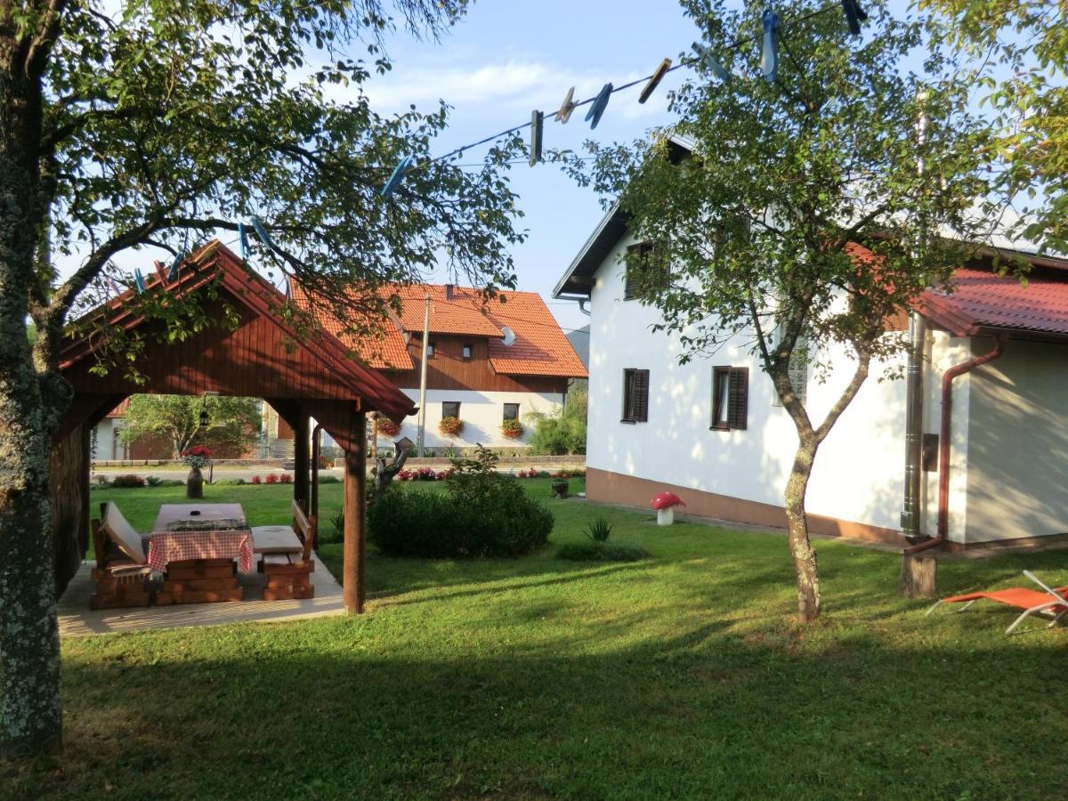 Hotel Ethno House Izvor Vrelo Koreničko Exteriér fotografie