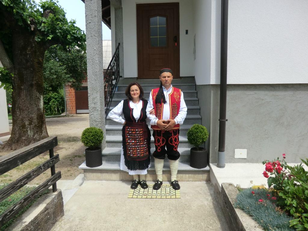 Hotel Ethno House Izvor Vrelo Koreničko Exteriér fotografie